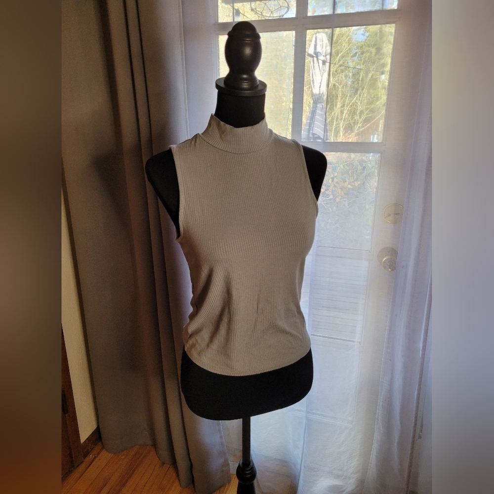 Sleeveless Ribbed Top - Cream